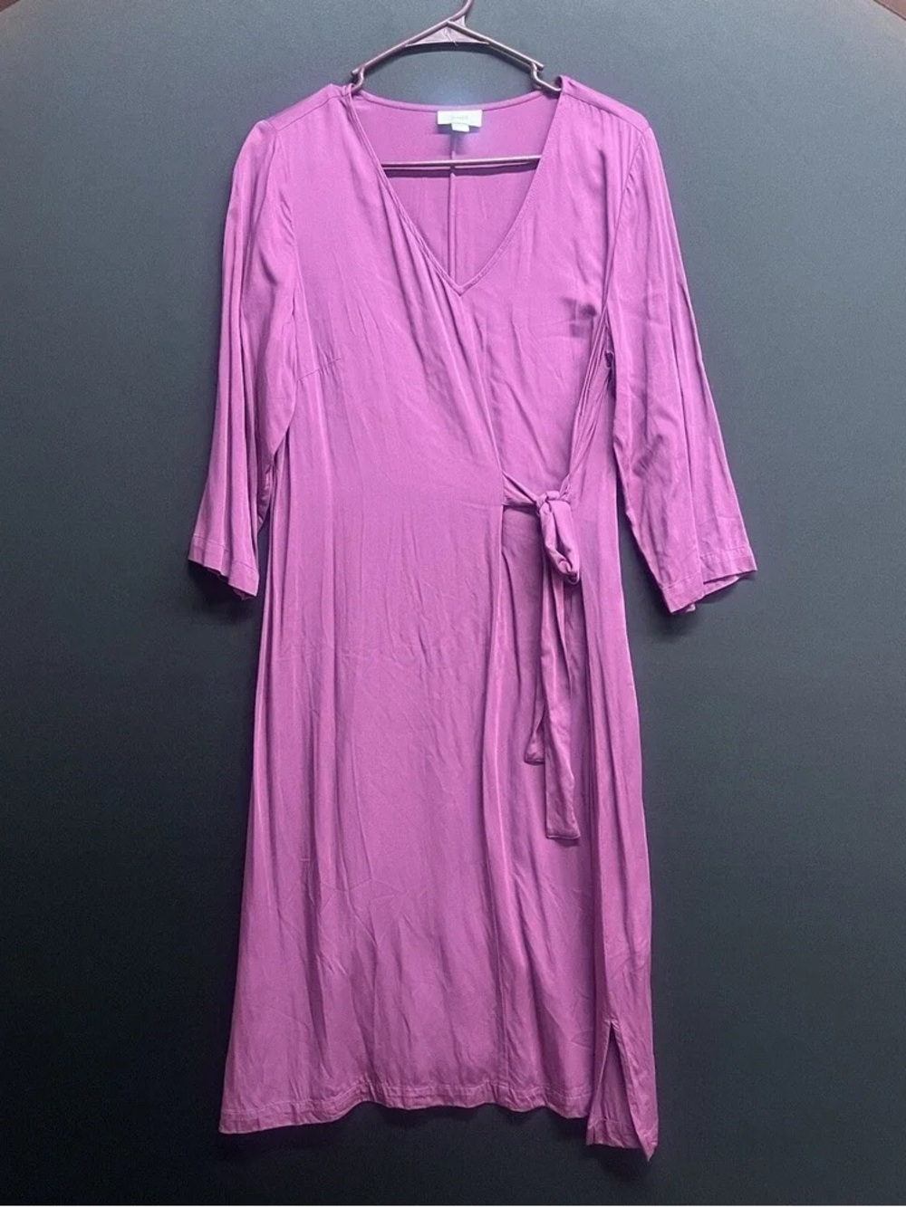 Women's Wrap Midi Dress in Magenta - Classic V-Neck Tie Waist
